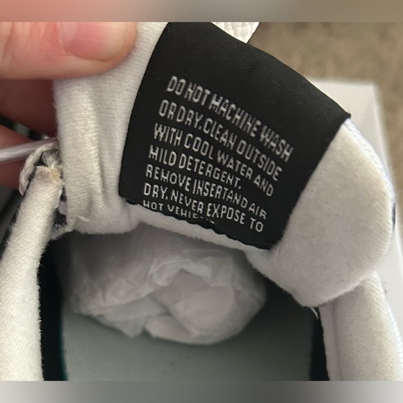 New Balance 574 Muli-Camo Trainers Sneakers Animal Print WL574WP2 Womens 9.5 NEW - Picture 13 of 15